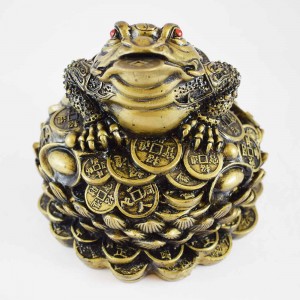 Medium Size Brass Wealthy Money Frog Sitting On Lotus Flower Base On Treasure (Attract Wealth And Good Fortune)  YC-MEDFG02