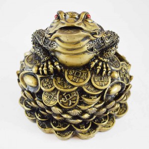 Medium Size Brass Wealthy Money Frog Sitting On Lotus Flower Base On Treasure (Attract Wealth And Good Fortune)  YC-MEDFG02