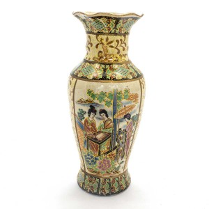 Vintage Satsuma Vase In Geisha Palace Painting Decorated Porcelain Vase 8 Inch Multicolored CHV8-01