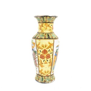 Vintage Satsuma Vase In Geisha Painting Decorated Porcelain Vase 8 Inch Multicolored CHV8-02