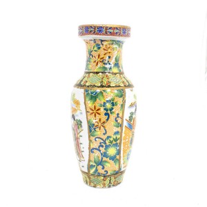 Vintage Satsuma Vase In Geisha Palace Painting Decorated Porcelain Vase 8 Inch Multicolored CHV8-03