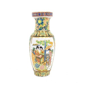 Vintage Satsuma Vase In Geisha Palace Painting Decorated Porcelain Vase 8 Inch Multicolored CHV8-03