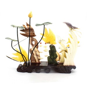 Artificial Jade Ocean Life Shrimps & Fish White & Green Jade On Wooden Platform Big - NS-JADESEACR04