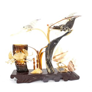 Artificial Jade Sea Life Figurines Shrimps & Fish With Sea Horns Crabs On Wooden Platform Medium - NS-JADESEACR09