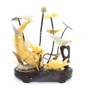Artificial Jade Sea Life Figurines Shrimps & Fish With Sea Horns And Lotus Leaves On Wooden Platform Medium - NS-JADESEACR10
