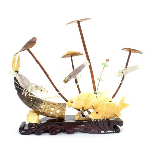 Artificial Jade Sea Life Figurines Shrimps & Fish With Sea Horns And Lotus Leaves On Wooden Platform Medium - NS-JADESEACR18