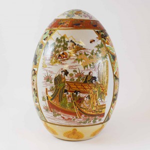 Vintage Satsuma In Geisha Decorated Porcelain Egg 8 Inch Gold Color CHE8-01